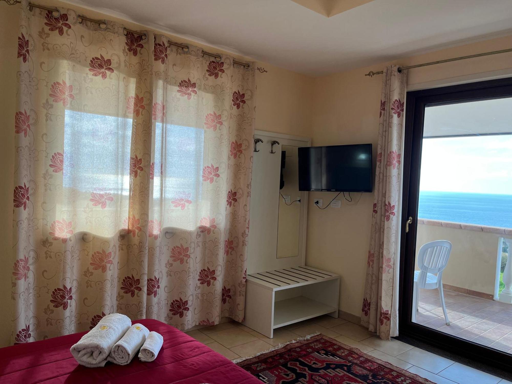 Residenza Domus Aurea Tropea- Vista Mare 호텔 산타도메니카 외부 사진