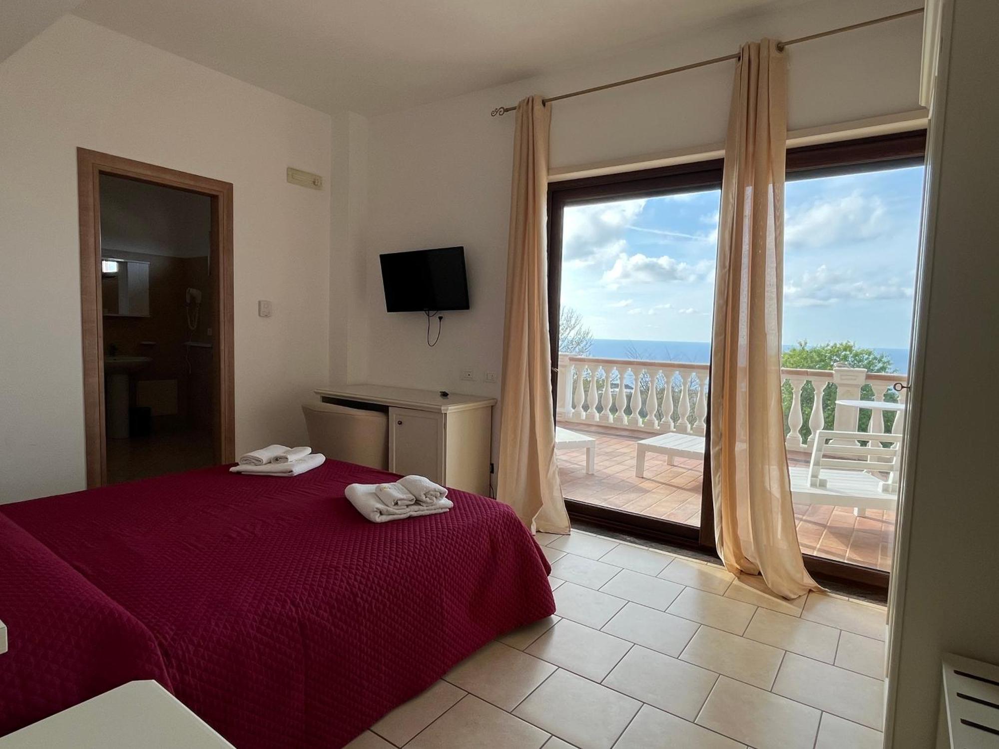 Residenza Domus Aurea Tropea- Vista Mare 호텔 산타도메니카 외부 사진